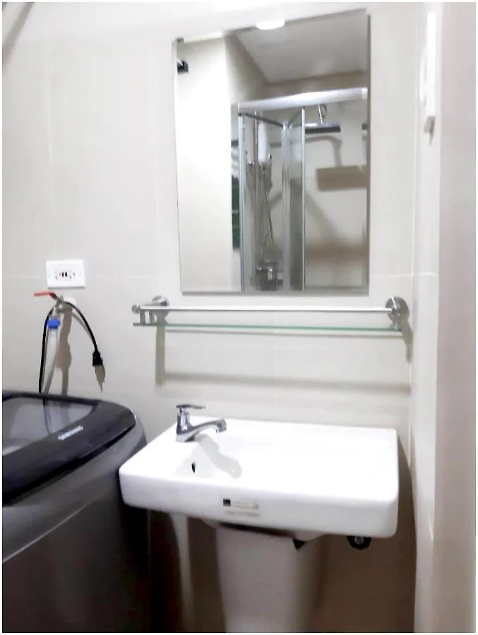 Iona Reign'S Vacation Unit At Fame Residences Mandaluyong