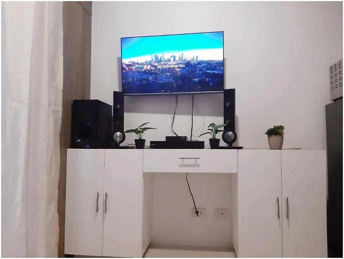 Iona Reign'S Vacation Unit At Fame Residences Mandaluyong 0*,  Philippines